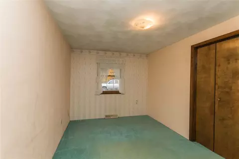 110 N Creamery St, Eureka, IL 61530 photo 12