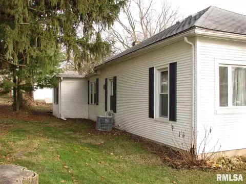 205 N Rolla, Eureka, IL 61530 photo 5