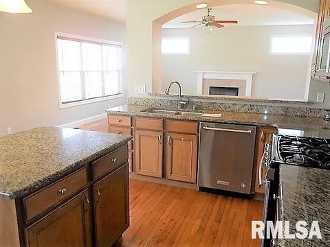11526 N Dunmore, Dunlap, IL 61525 photo 10