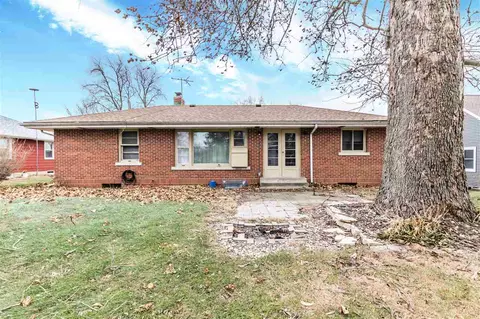 408 W Davison St, Roanoke, IL 61561 photo 27