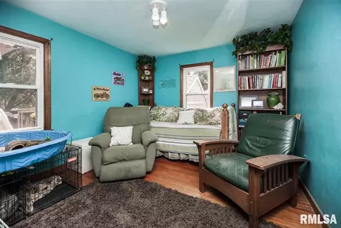 306 Jackson St, Washington, IL 61571 photo 18