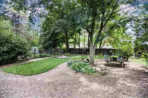 306 Jackson St, Washington, IL 61571 photo 7