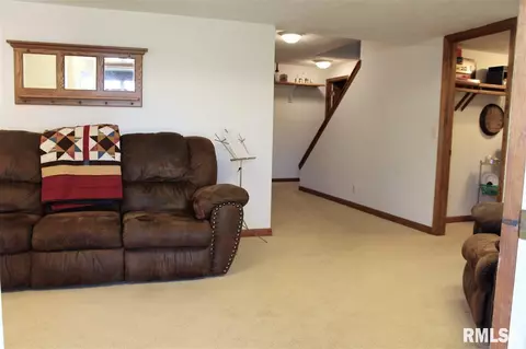 1902 Century Dr, Eureka, IL 61530 photo 26