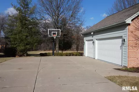 903 W Bennett Ct, Dunlap, IL 61525 photo 36
