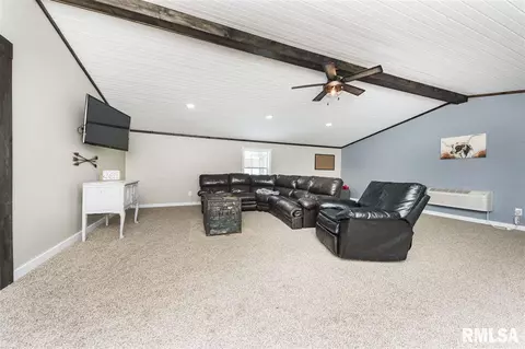 2104 S Main St, Eureka, IL 61530 photo 13