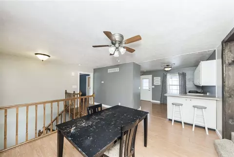 2104 S Main St, Eureka, IL 61530 photo 12