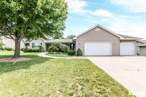 103 Thomas Ct, Washington, IL 61571 photo 1