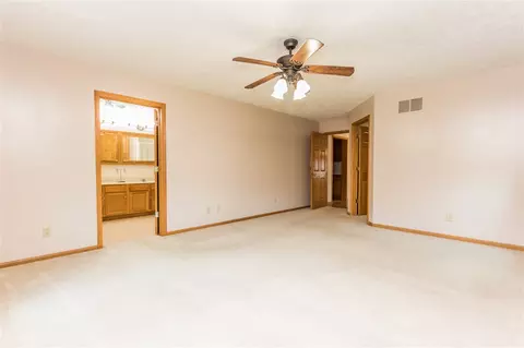 103 Thomas Ct, Washington, IL 61571 photo 17