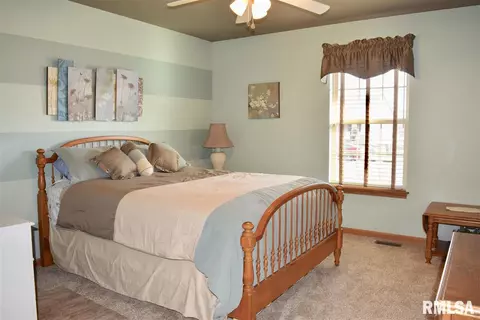 708 Simon, Washington, IL 61571 photo 14