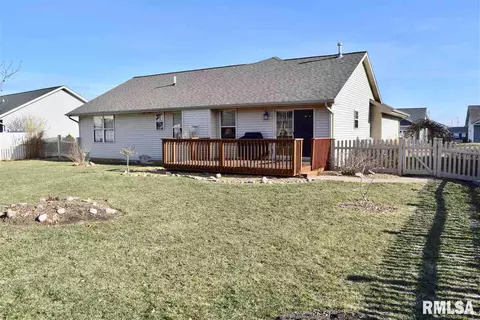 708 Simon, Washington, IL 61571 photo 34