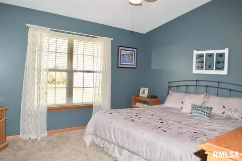 708 Simon, Washington, IL 61571 photo 16