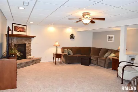 708 Simon, Washington, IL 61571 photo 22