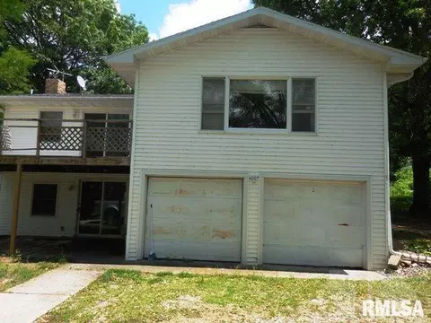 110 S 3rd St, Hamilton, IL 62341 photo 1