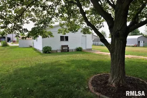 209 Pleasant, Benson, IL 61516 photo 25