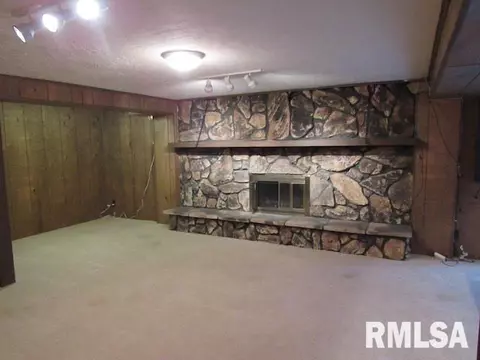 4828 S Queen Aleta Ct, Mapleton, IL 61547 photo 22