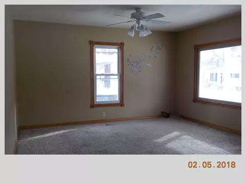 728 Pine St, Kewanee, IL 61443 photo 5