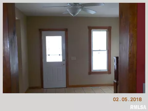 728 Pine St, Kewanee, IL 61443 photo 3