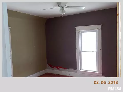 728 Pine St, Kewanee, IL 61443 photo 10