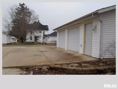 728 Pine St, Kewanee, IL 61443 photo 20