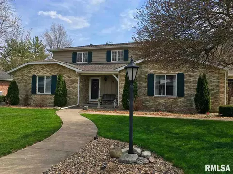 38 Maple Ridge Dr, Morton, IL 61550 photo 1