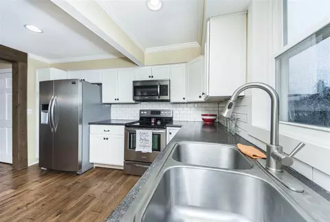 501 Jackson St, Washington, IL 61571 photo 14