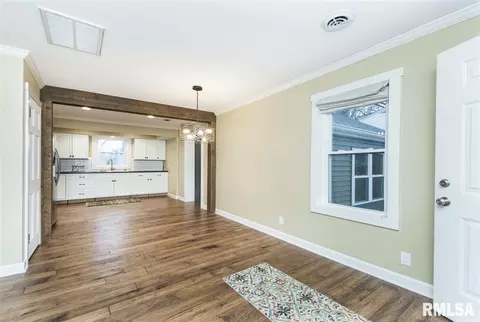 501 Jackson St, Washington, IL 61571 photo 7