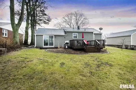501 Jackson St, Washington, IL 61571 photo 33