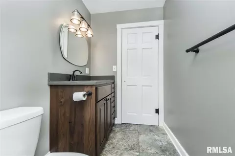 501 Jackson St, Washington, IL 61571 photo 23
