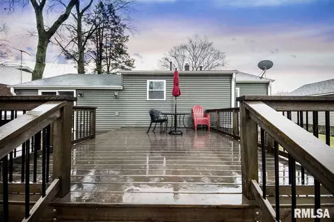 501 Jackson St, Washington, IL 61571 photo 29