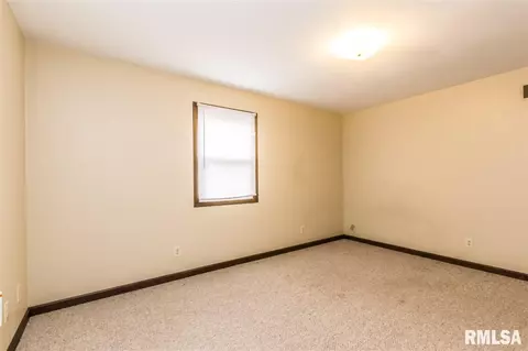 2002 Mitchell Dr, Eureka, IL 61530 photo 21