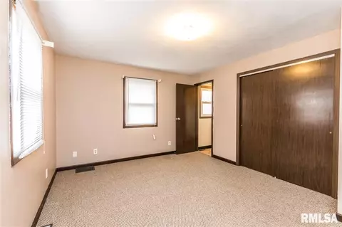 2002 Mitchell Dr, Eureka, IL 61530 photo 24