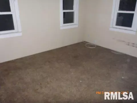 507 Roberts, Henry, IL 61537 photo 7
