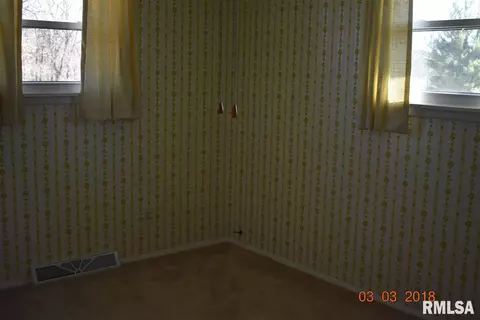8815 N Willow Dr, Edwards, IL 61528 photo 15