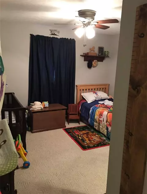 1681 E Myrtle St, Canton, IL 61520 photo 7