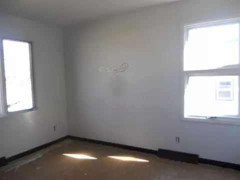 427 E Yeiser St, Macomb, IL 61455 photo 12