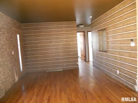 427 E Yeiser St, Macomb, IL 61455 photo 10