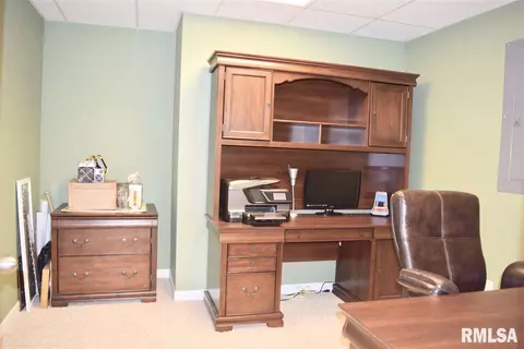 911 Stonebridge, Metamora, IL 61548 photo 32