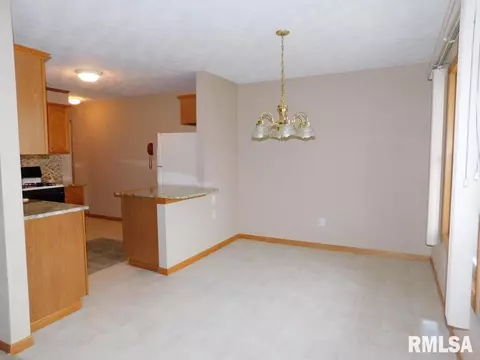 128 Easy St, Washington, IL 61571 photo 6