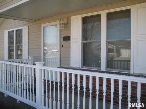 128 Easy St, Washington, IL 61571 photo 2