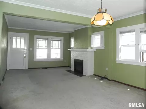 1220 E Willcox, Peoria, IL 61603 photo 7