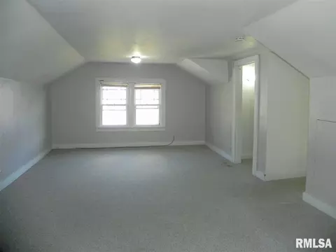 1220 E Willcox, Peoria, IL 61603 photo 12