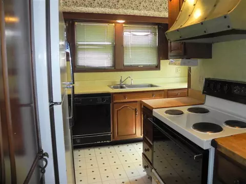 1220 E Willcox, Peoria, IL 61603 photo 19