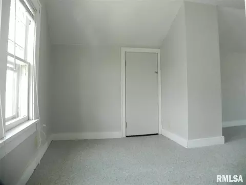 1220 E Willcox, Peoria, IL 61603 photo 16