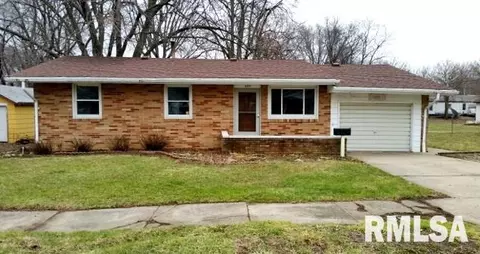455 N 9th Ave, Canton, IL 61520 photo 1