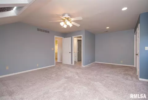 305 W Broken Lance Ct, Dunlap, IL 61525 photo 20