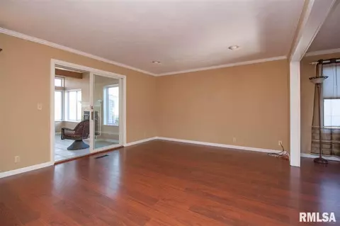 305 W Broken Lance Ct, Dunlap, IL 61525 photo 18