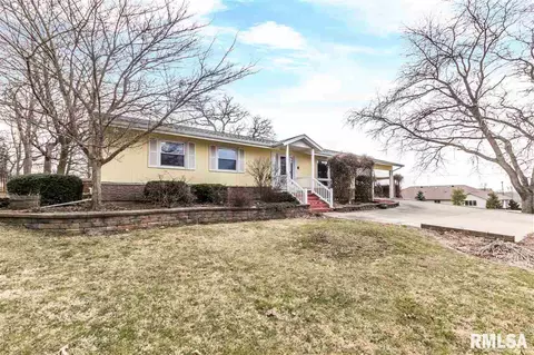 218 Edgewood Rd, Eureka, IL 61530 photo 2