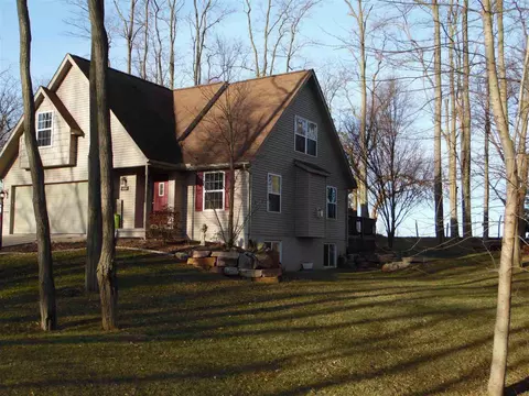 4705 S Queen Aleta Ct, Mapleton, IL 61547 photo 4