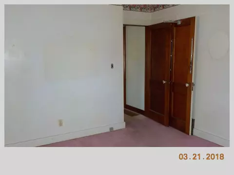 529 N 3rd Ave, Canton, IL 61520 photo 15