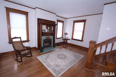 403 N Main St, Eureka, IL 61530 photo 12